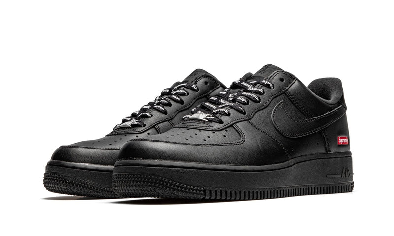 Nike® x Supreme® Air Force One Low Black