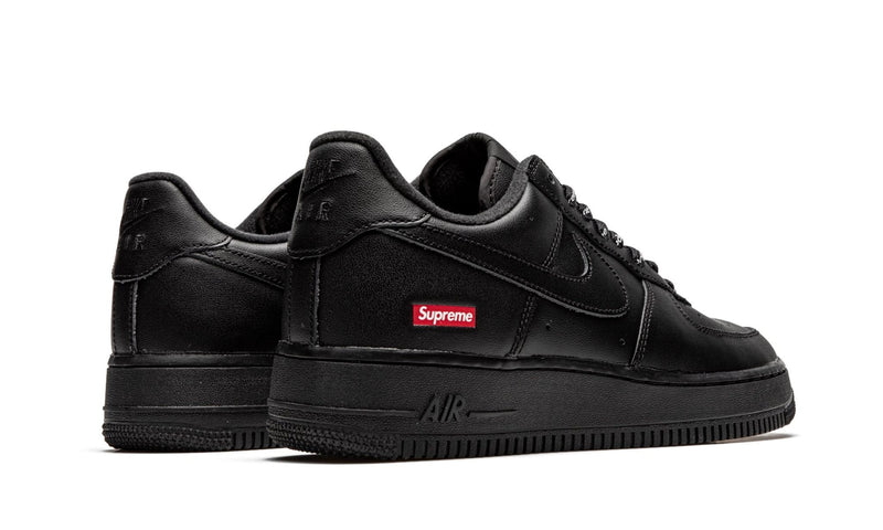 Nike® x Supreme® Air Force One Low Black
