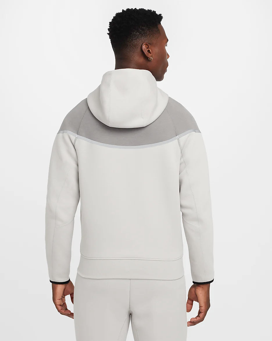 Nike Tech Windruner- Light Iron Ore/Flat Pewter/Noir
