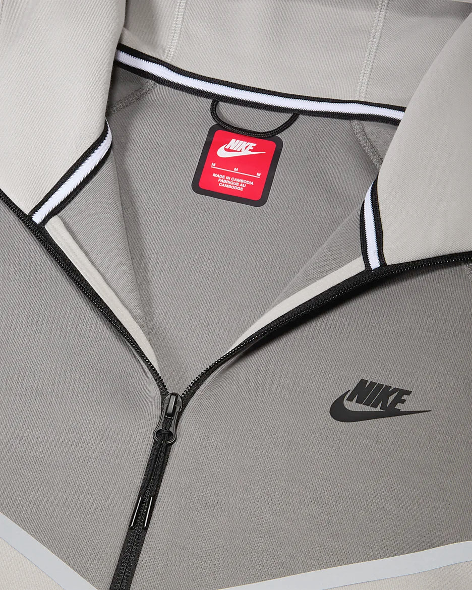 Nike Tech Windruner- Light Iron Ore/Flat Pewter/Noir