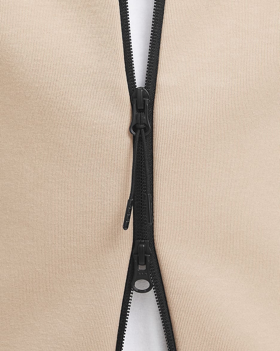 Nike Tech Windruner- Hemp/Anthracite/Noir