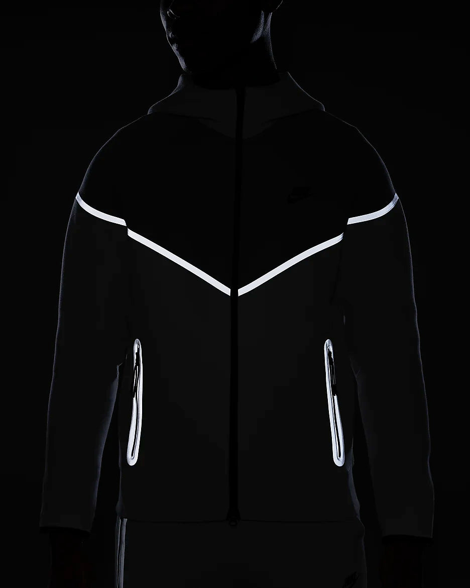 Nike Tech Windruner- Light Iron Ore/Flat Pewter/Noir