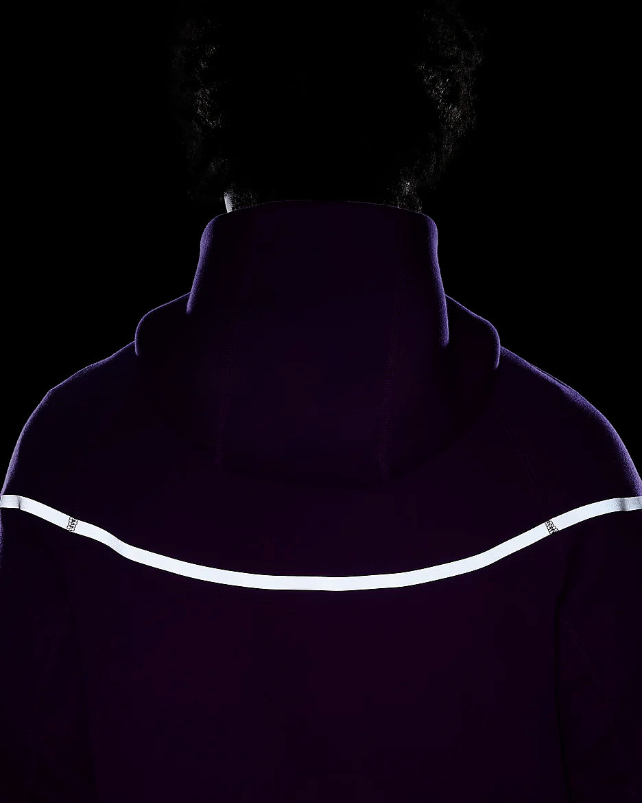 Nike Tech Windruner- Bold Berry