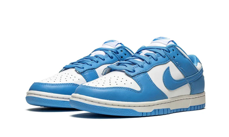 Nike ® Dunk Low UNC