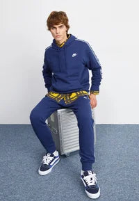 Nike Sportswear CLUB SUIT midnight navy/white