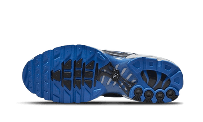 Nike® Air Max Plus SE Social FC