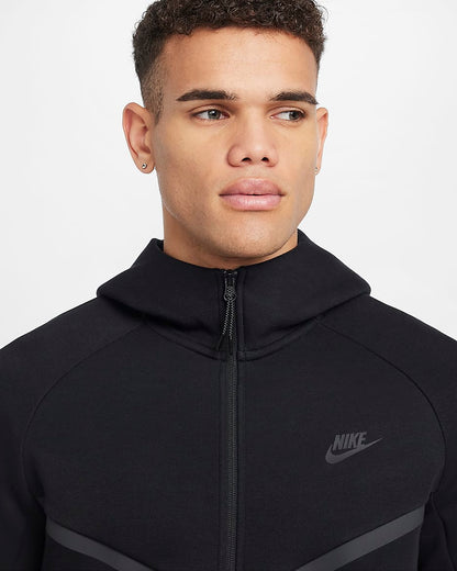 Nike Tech Windruner - Noir/Noir