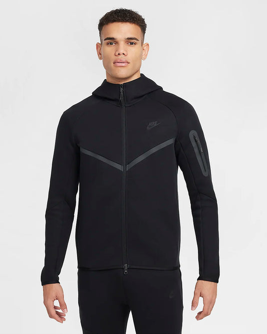 Nike Tech Windruner - Noir/Noir