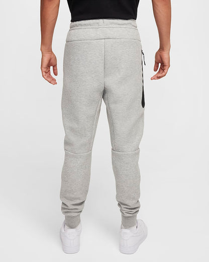Nike Tech jogging en tissu Fleece - Dark Grey Heather/Noir