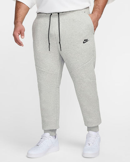 Nike Tech jogging en tissu Fleece - Dark Grey Heather/Noir