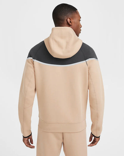 Nike Tech Windruner- Hemp/Anthracite/Noir