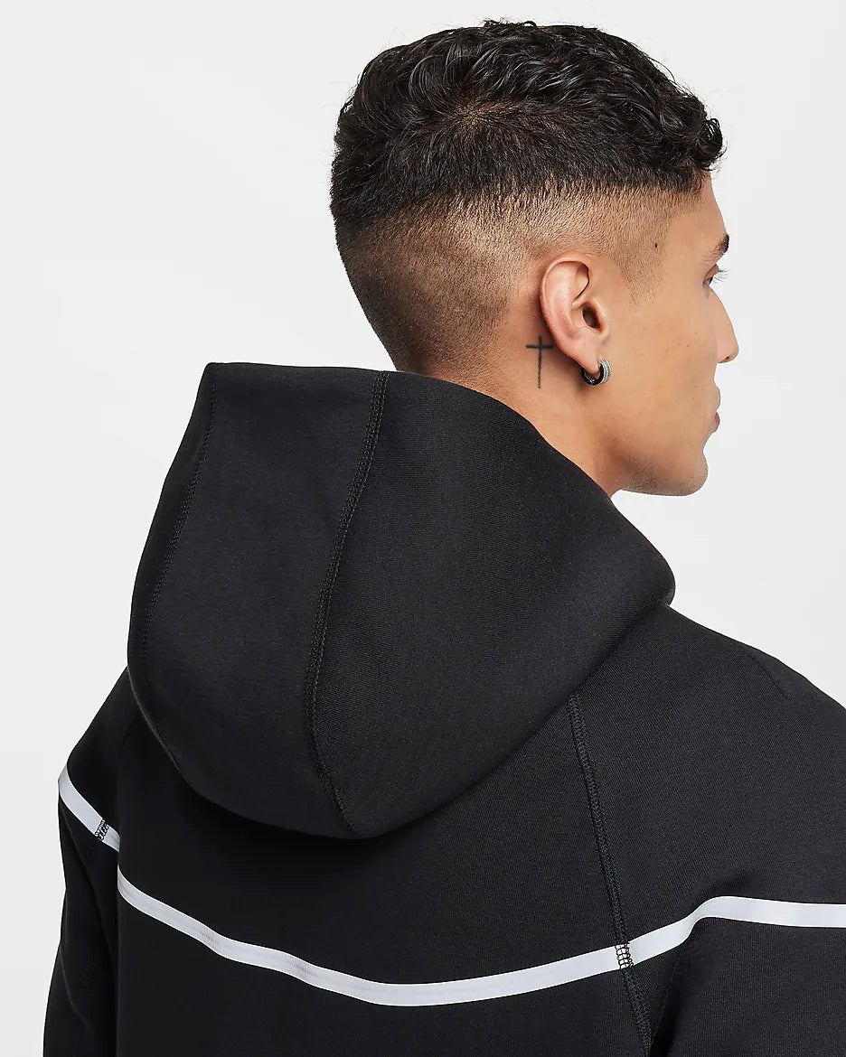 Nike Tech Windruner- Noir