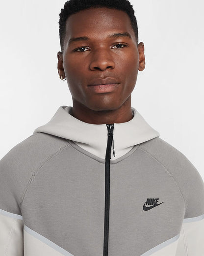 Nike Tech Windruner- Light Iron Ore/Flat Pewter/Noir