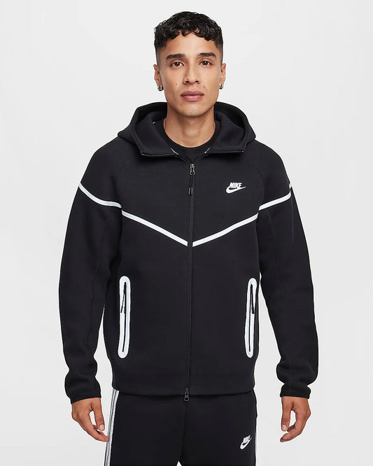 Nike Tech Windruner- Noir