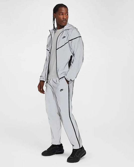 Nike Tech - Reflect Silver/Noir