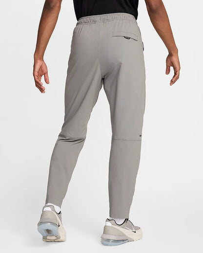 Nike Tech Pantalon tissé - Flat Pewter/Noir