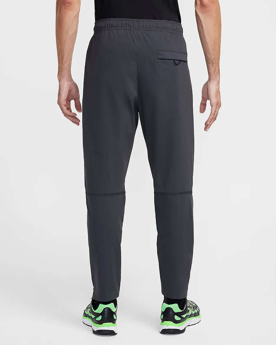 Nike Tech Pantalon tissé - Anthracite/Green Strike