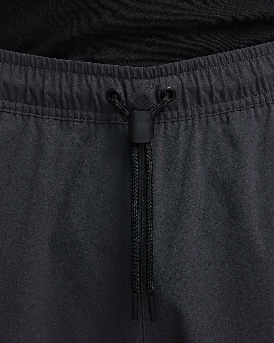 Nike Tech Pantalon tissé - Anthracite/Green Strike