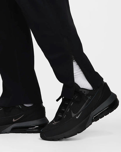 Nike Tech Pantalon tissé - Noir/Noir