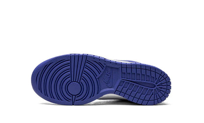 Nike® Dunk Low Kentucky